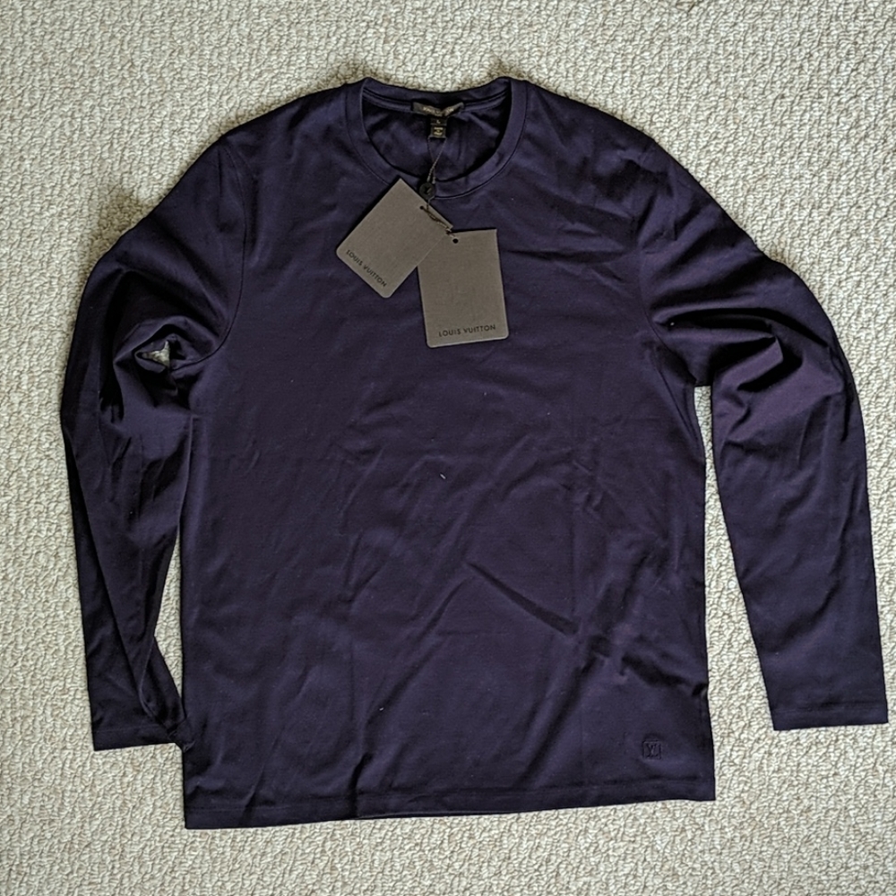 Louis Vuitton long sleeved